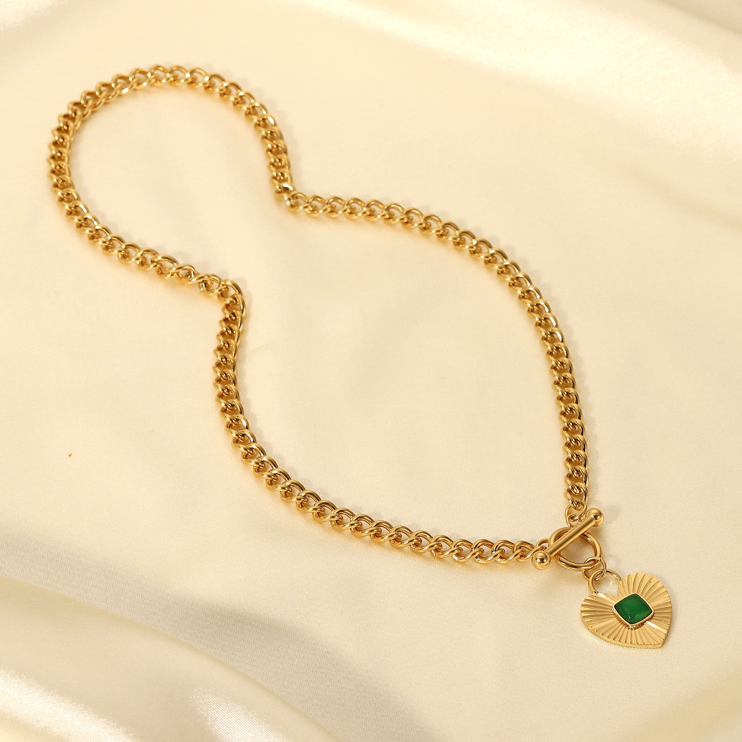 Siena Heart Chain Necklace 5