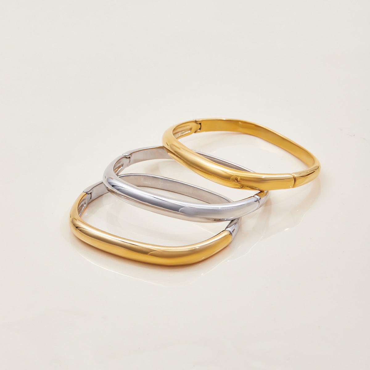 Oval Cuff Bracelet 9