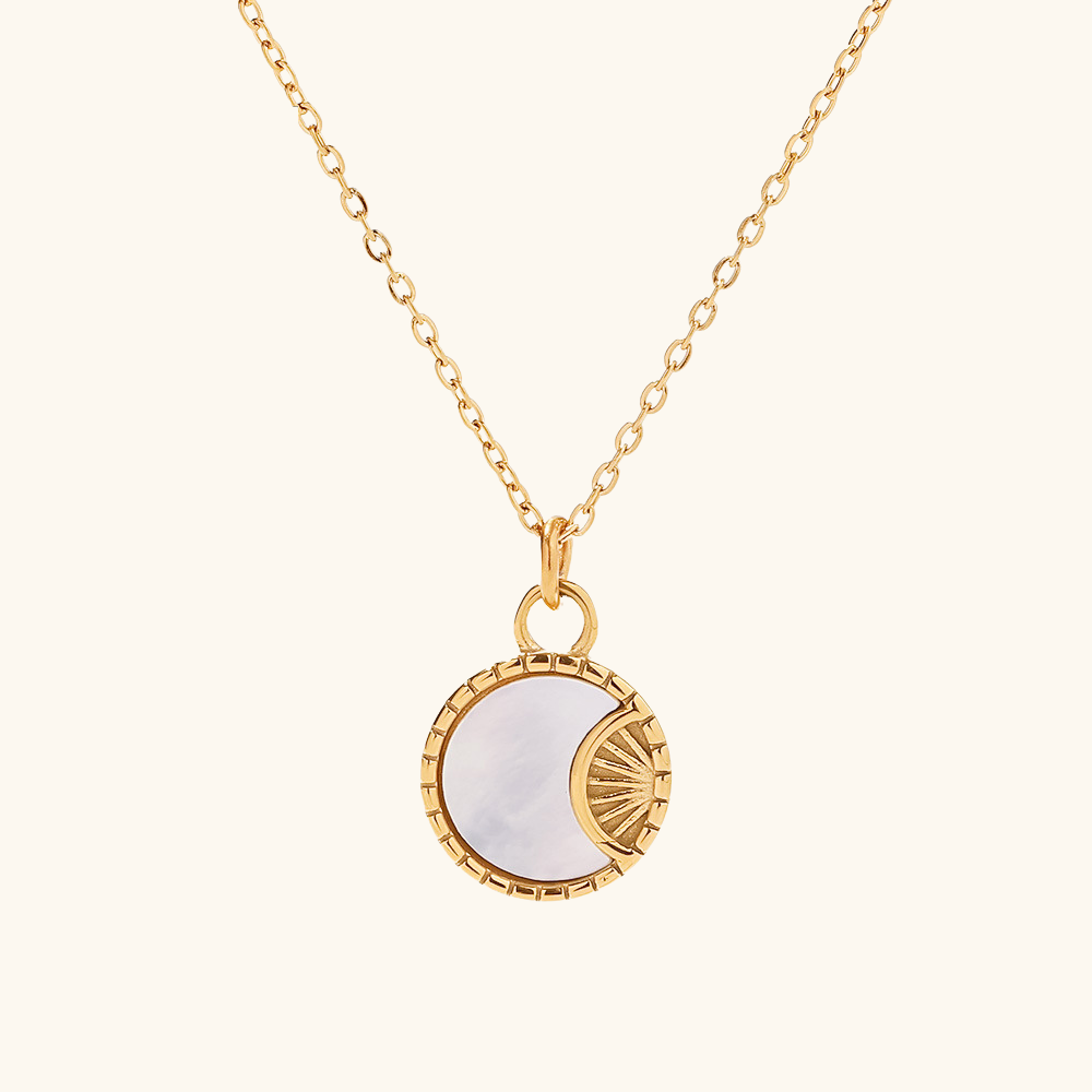 Soleil Gold Shell Necklace 1