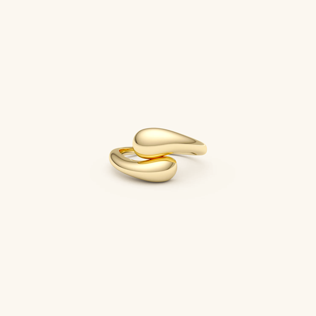 Nora  Ring