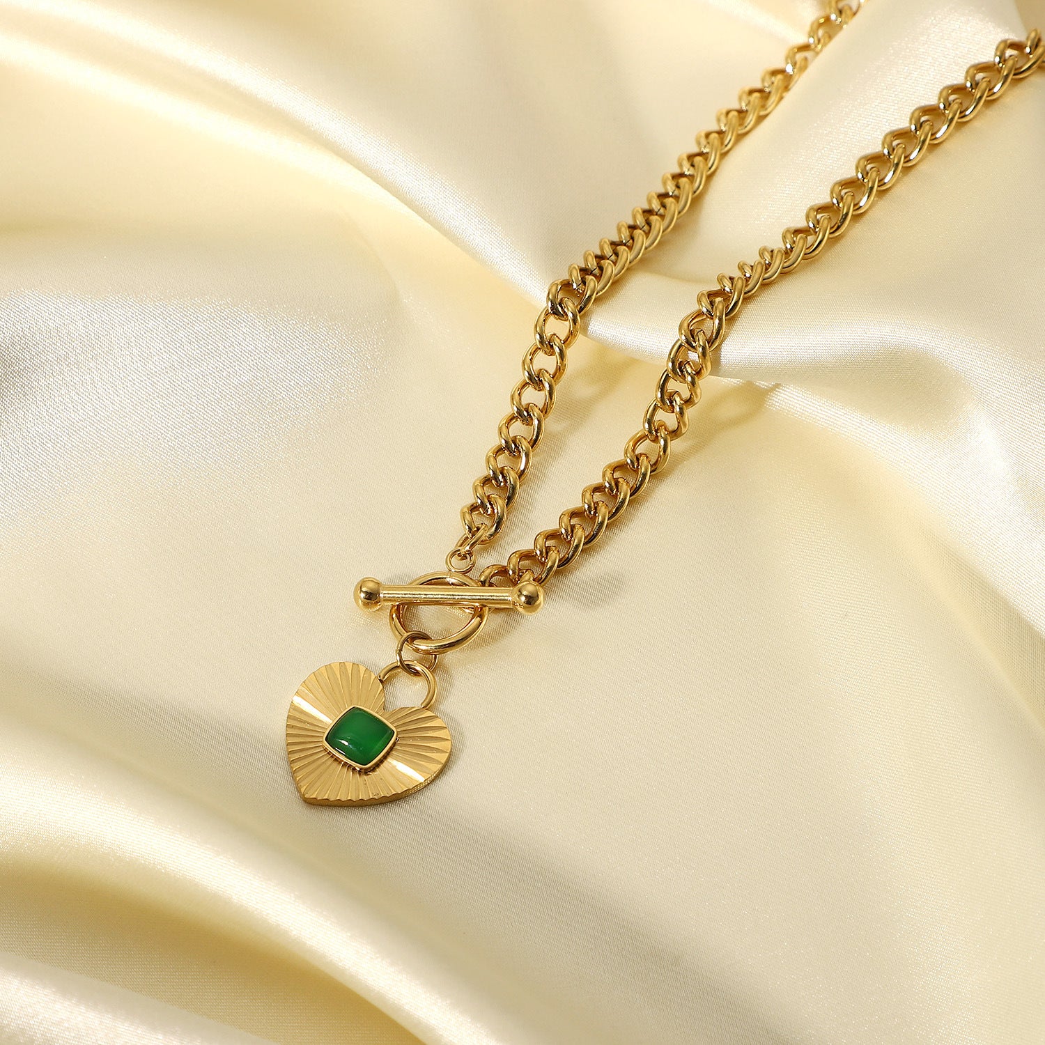 Siena Heart Chain Necklace 4