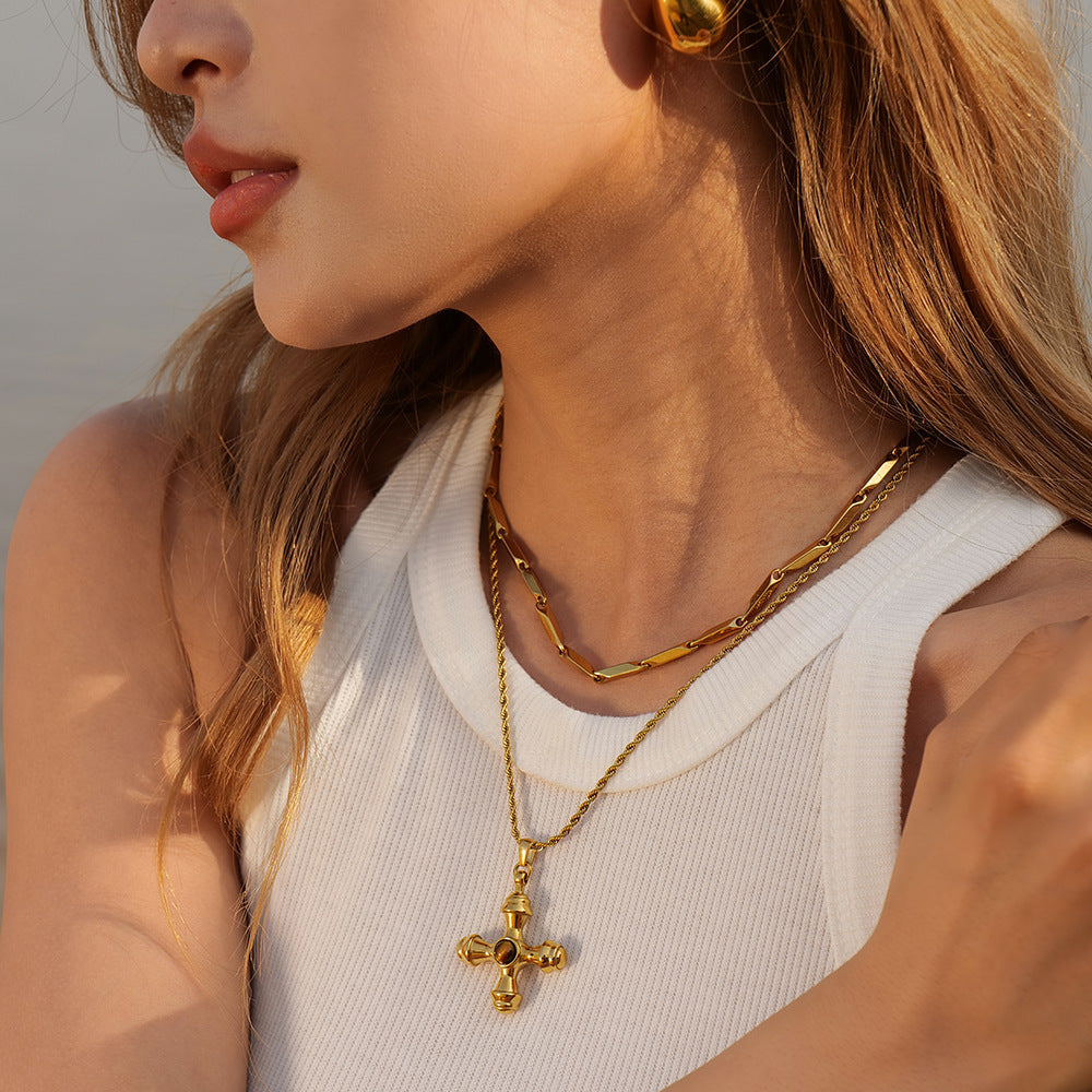 Solis Gold Necklace