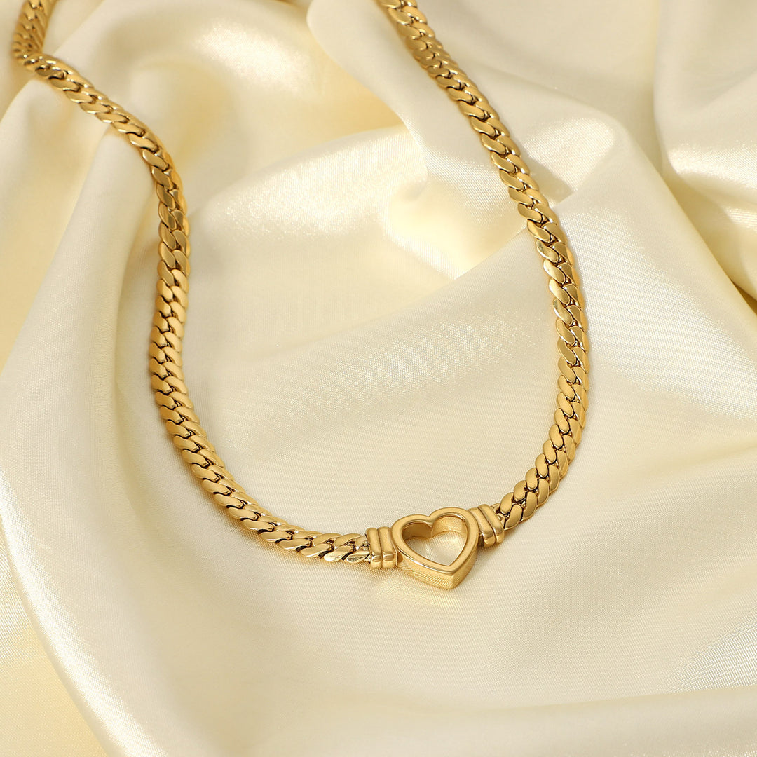 Valen Heart Choker 7