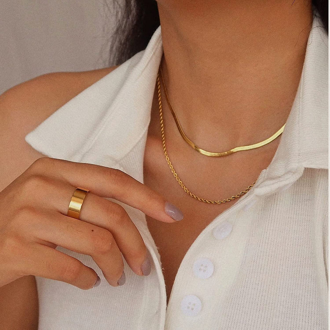 Elara Layered Chain Necklace 5