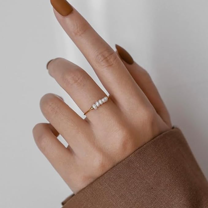 Isla Pearl Bangle