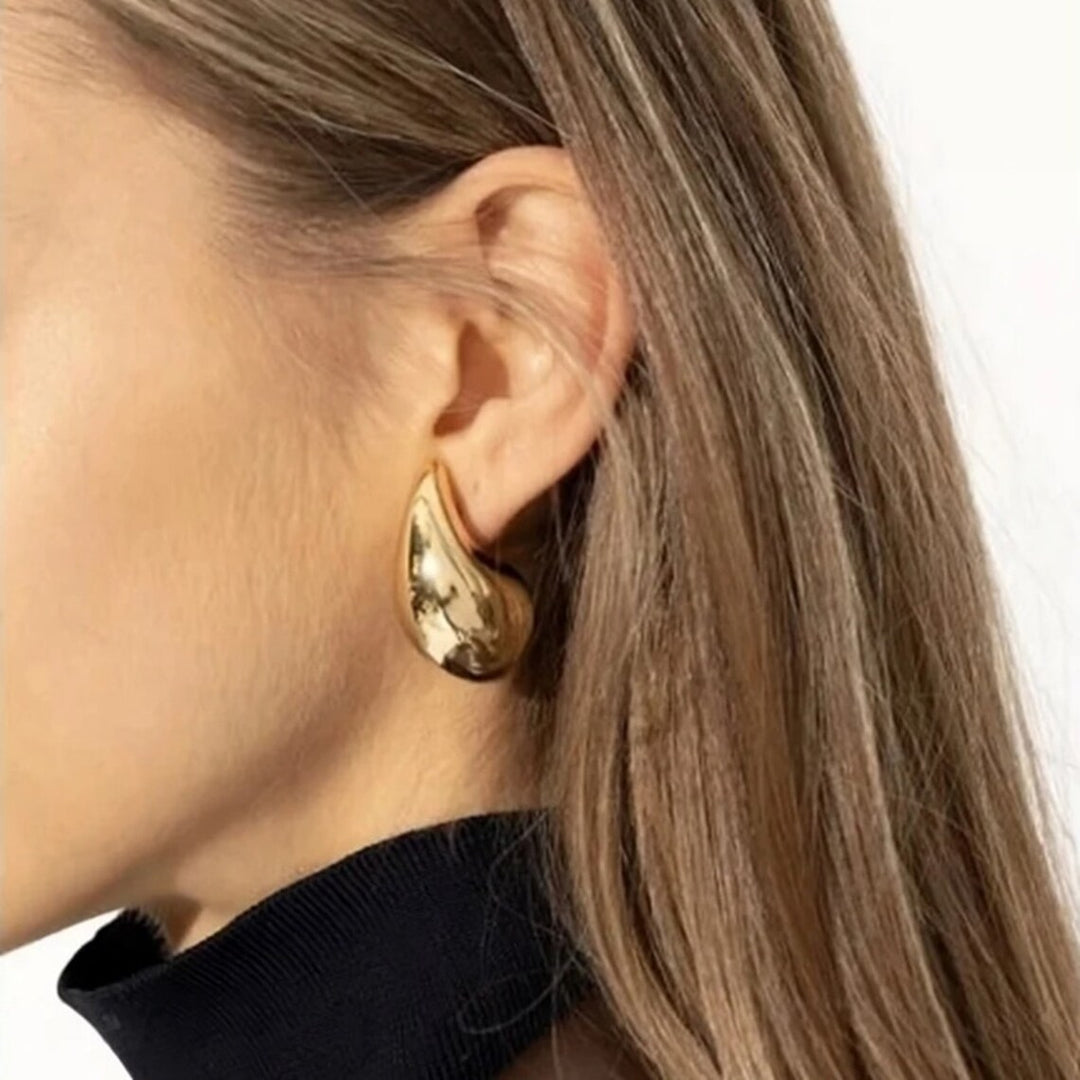Aria Teardrop Earrings 4